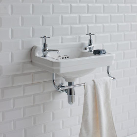 edwardian_cloakroom_3.jpg