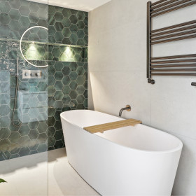 StoneKAST Petite Freestanding Bath 1570 x 670mm Matt White (Waste Included)
