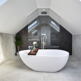 StoneKAST Ovale Single Ended Freestanding Bath 1700 x 900mm Matt White