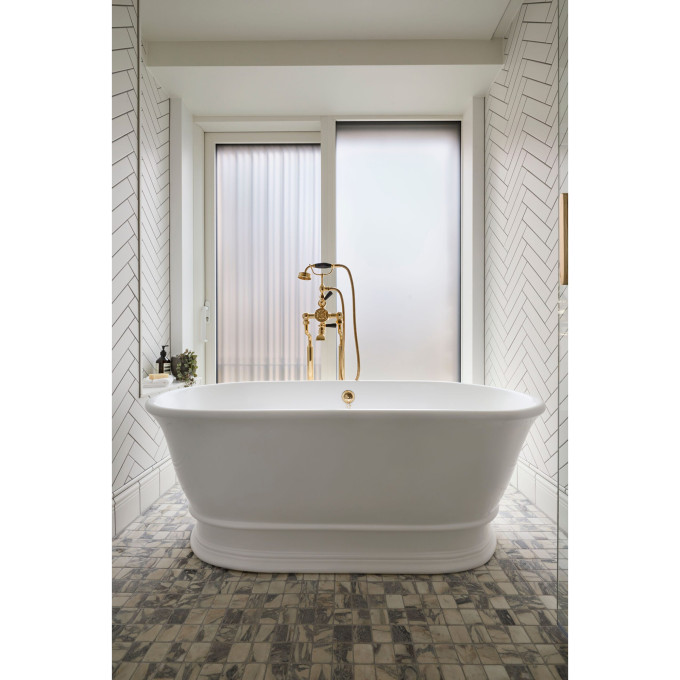 BAB032-BC-Designs-Freestanding-Bath-03