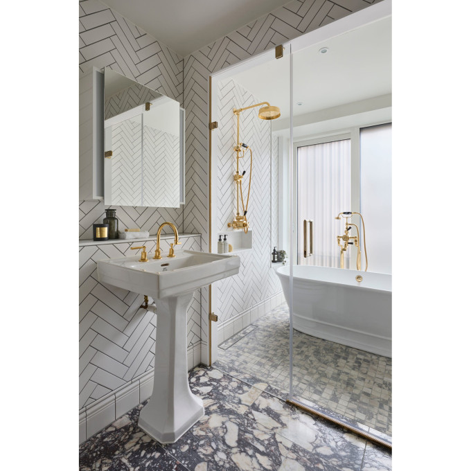 BAB032-BC-Designs-Freestanding-Bath-04