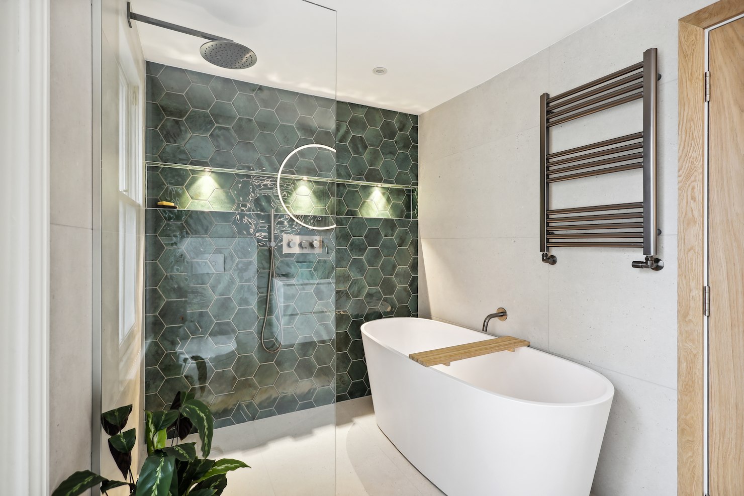 Serene Bathroom Suite in Richmond