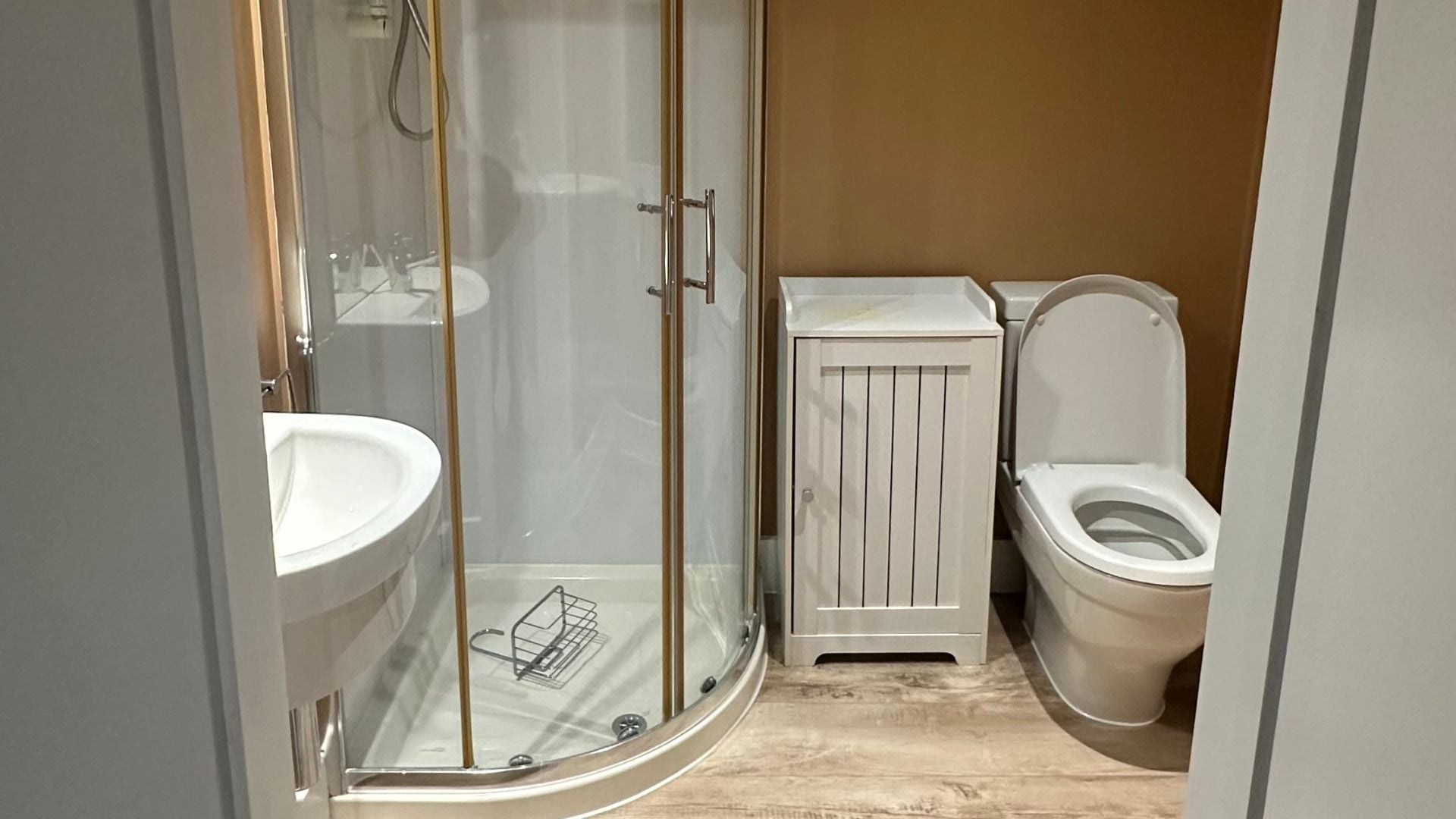 BathroomsbyDesign | Nationwide Bathroom Design Specialists