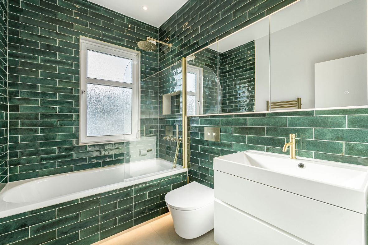 A 1930s-Inspired Main Bathroom with a Modern Twist