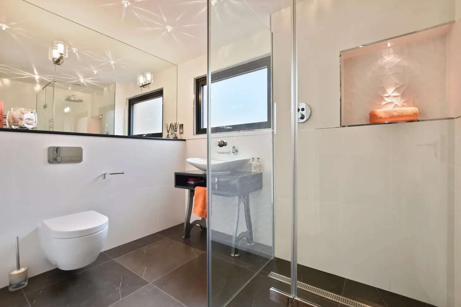 Relaxing Bathroom Retreat in Berkshire