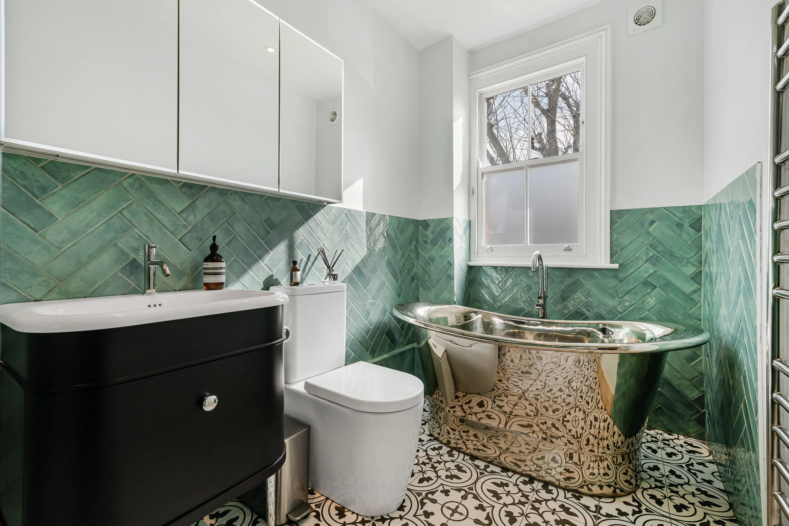 Artistic Character: A Vibrant Herringbone Retreat in Twickenham