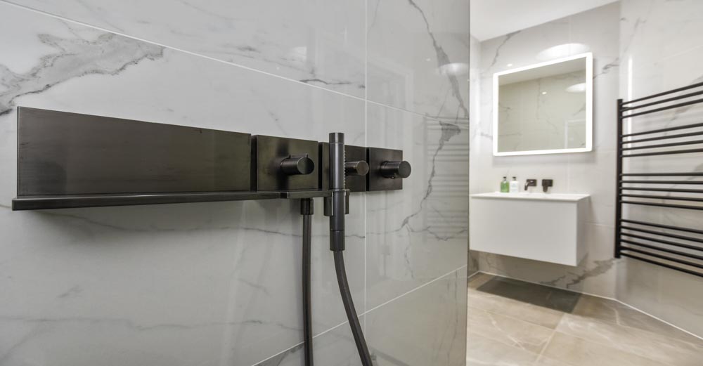 Stylish Small Bathroom in Walton-On-Thames