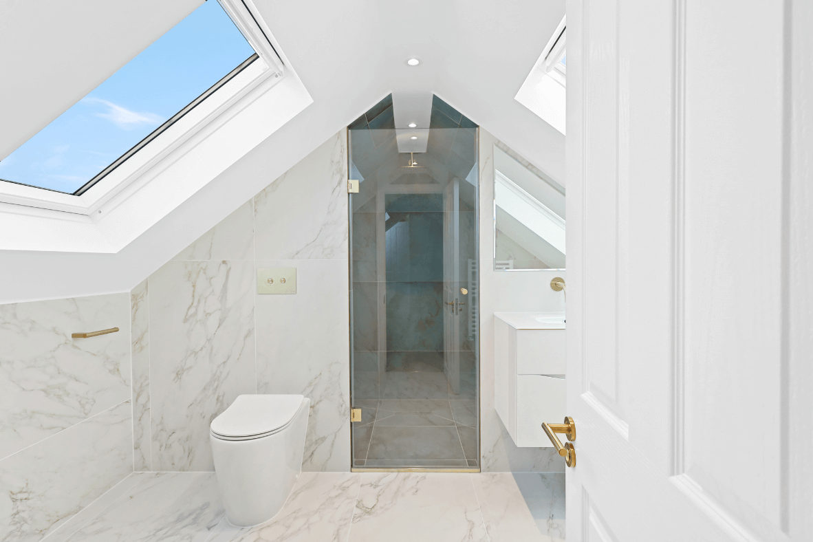 Luxury Loft Shower Room in Kingston-Upon-Thames 